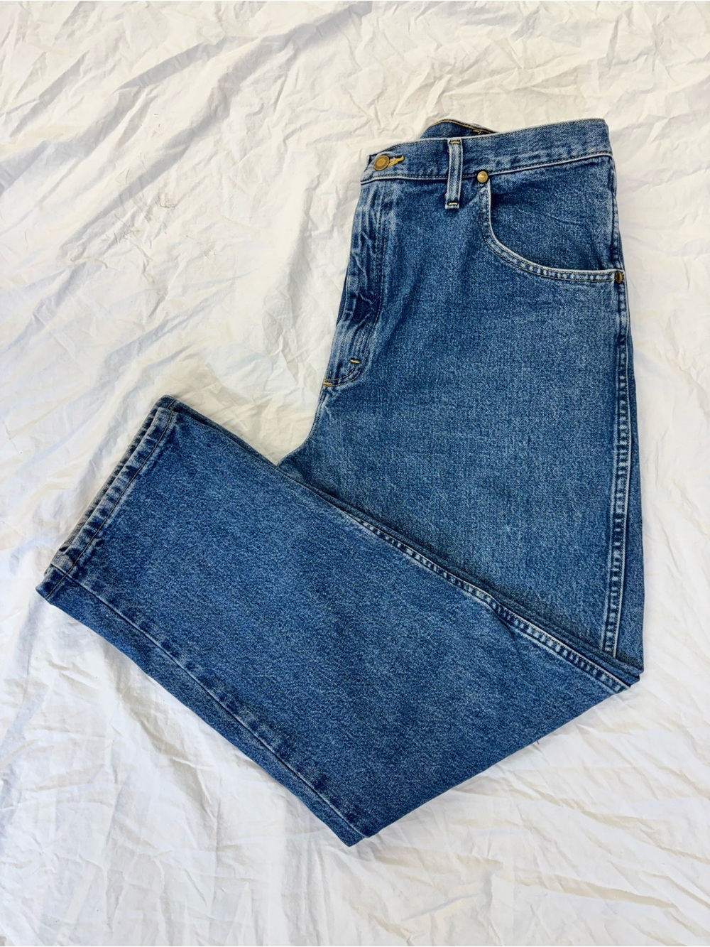 Wrangler Men's Blue Relaxed Straight Jeans | Size 38 x 30